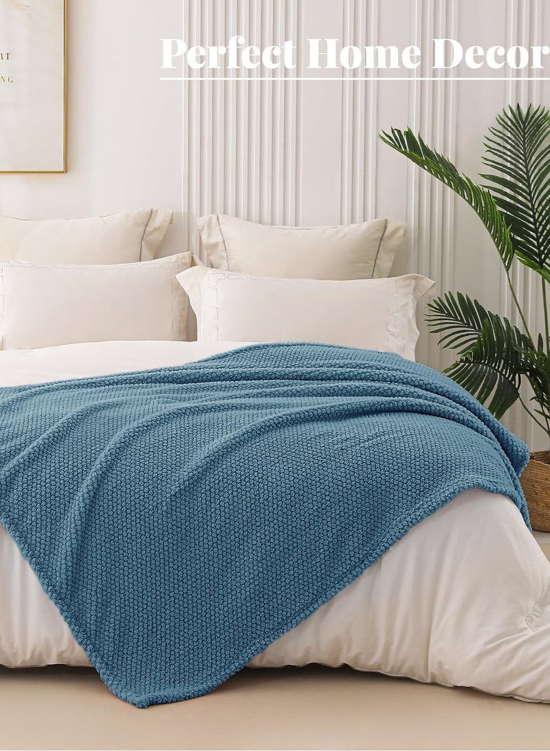 Coral Velvet Blanket Super Soft and Warm 180* 200 cm Sofa Blanket Comfortable Fluffy Lightweight (Blue Gray) Blanket  - Image 4