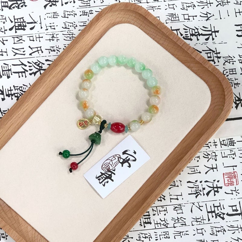 Elegant Lotus Leaf Design Bracelet for Women light green lotus bracelet 