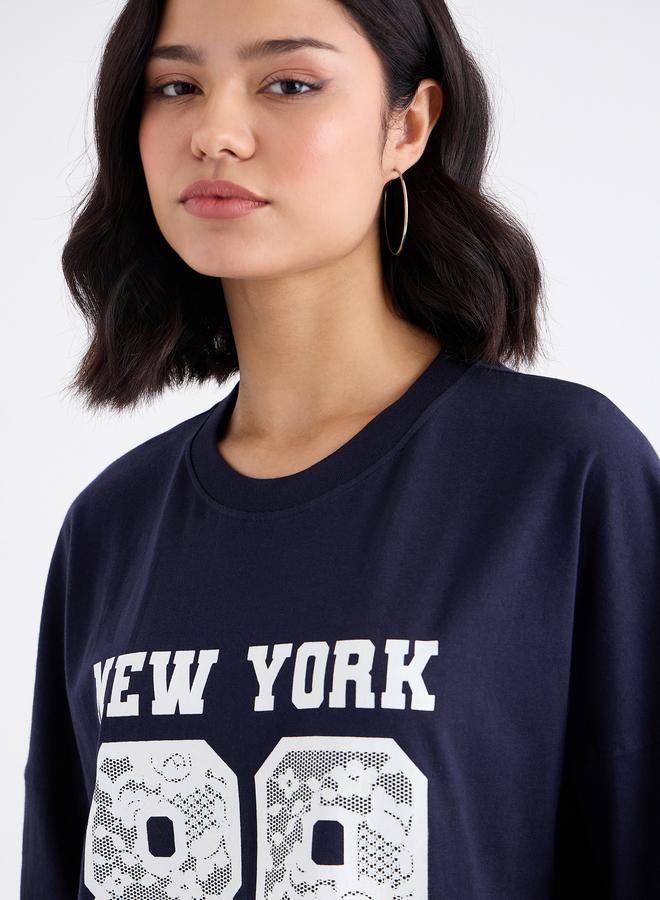 Styli Women Navy Graphic Oversized T-Shirt with Dropped Shoulder - Image 4