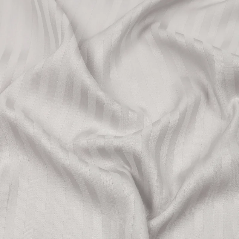 يسكن Luxurious 300 Thread Count Bamboo  Sateen Thin Stripe Fitted Sheet