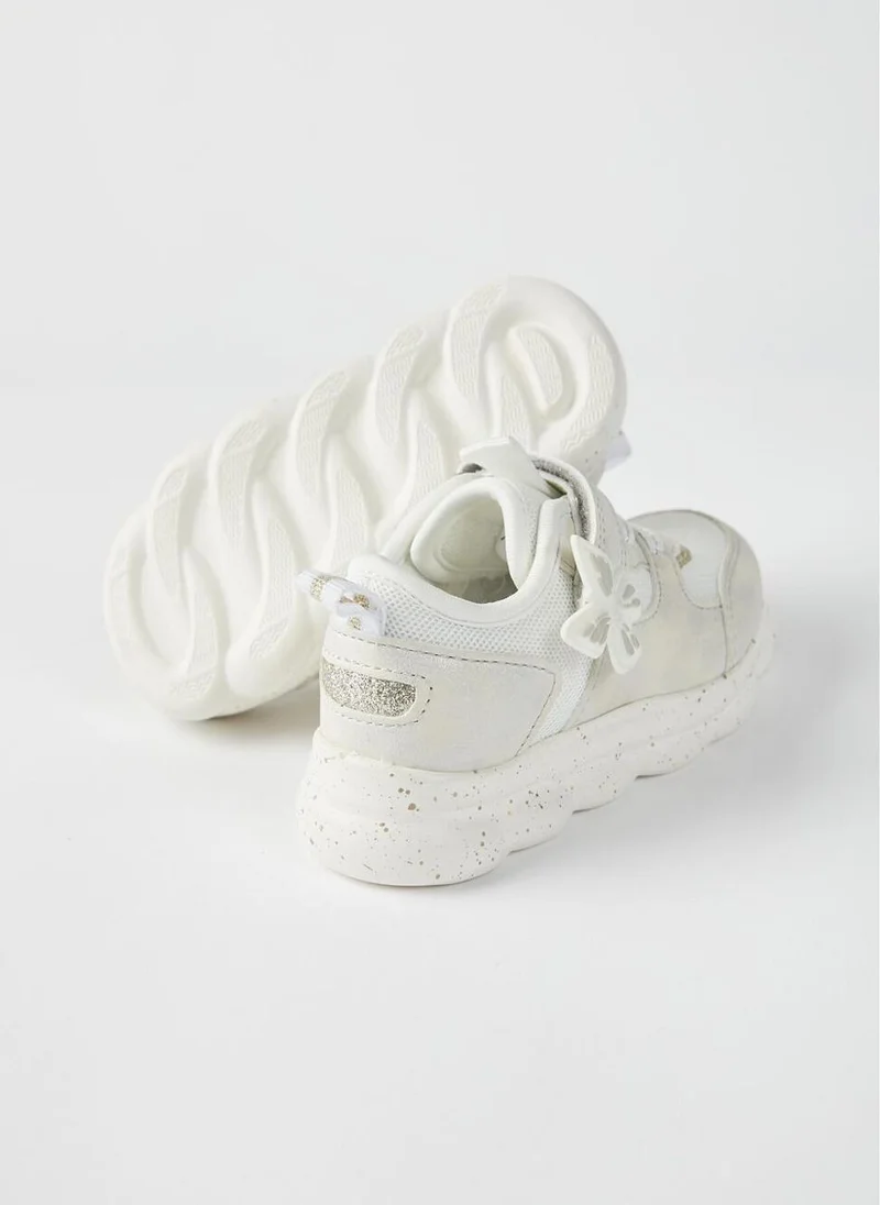 Zippy Trainers for Baby Girls 'ZY Superlight Runner', White