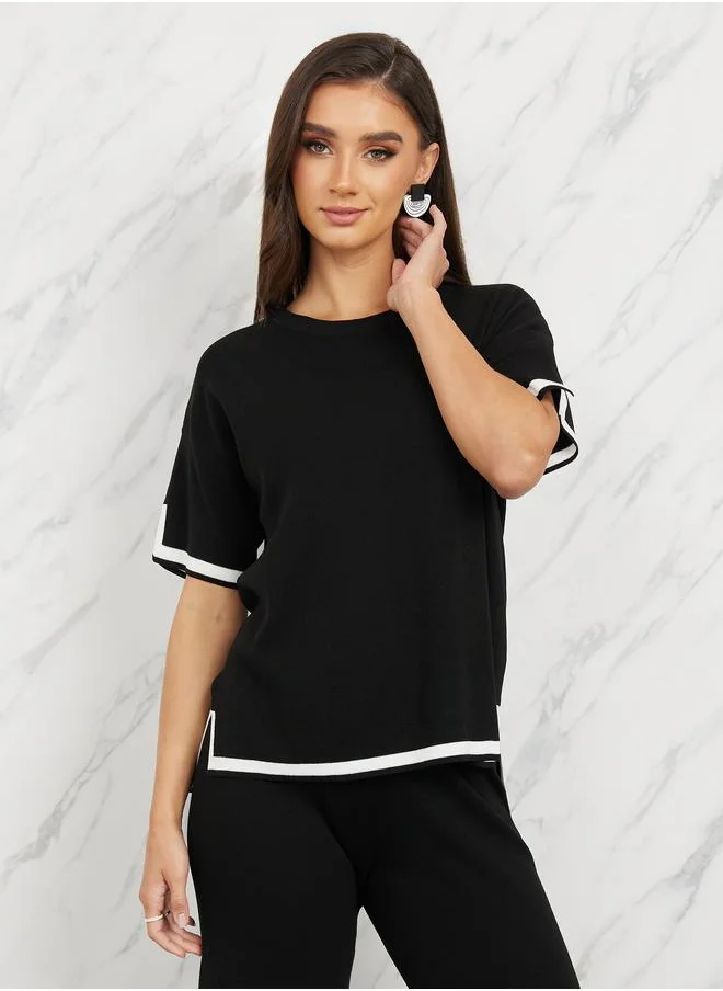 Styli Contrast Tipped Side Slit Detail Knit Blouse and Straight Leg Pant Set