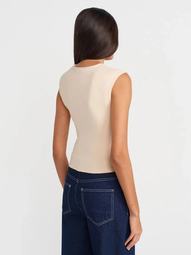 Dilvin DILVIN Women's Ribbed Sleeveless Crew Neck T-Shirt
