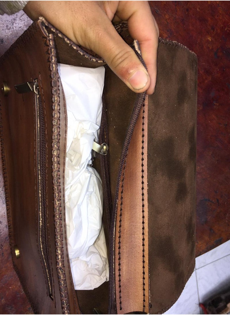 Generic - Genuine leather cross bag, handmade, with laser engraving (medium size) 3 zippers, one inside, one in the back and one in the front Shiny thread Velvet lining Belt handle (Distinctive and unique hand-made work for special people) - Image 1