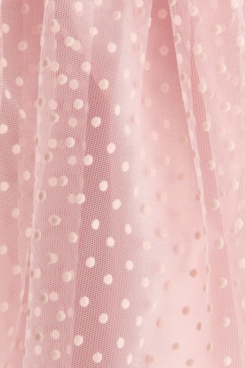 اتش اند ام تنورة من التول اللامع