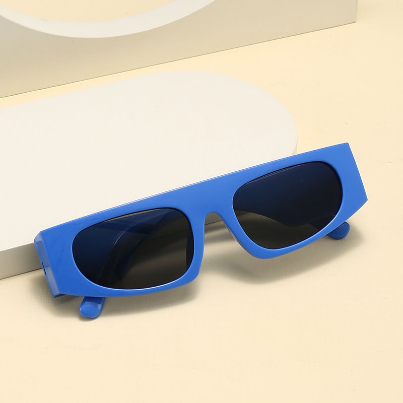 Cat Eye Sunglasses  Style For Street Shooting - Image 3