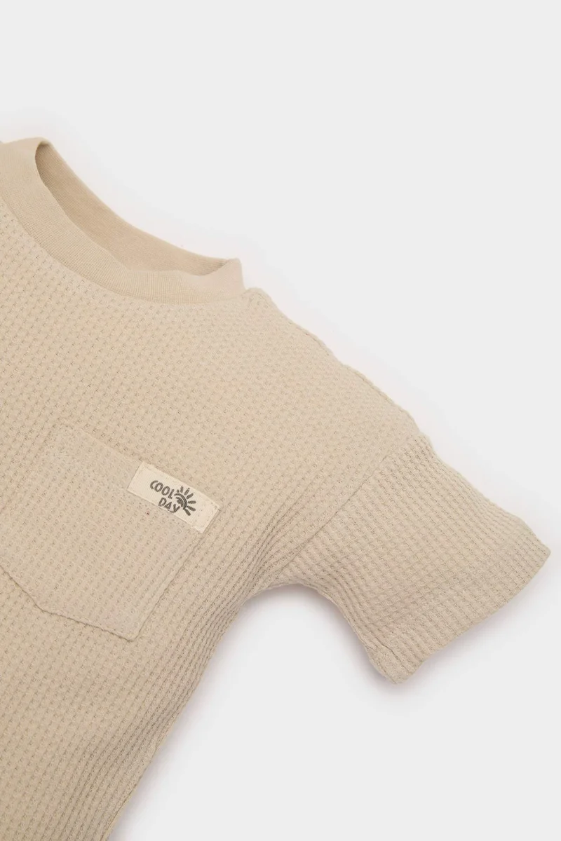 ديفاكتو Baby Boy Regular Fit Crew Neck Waffle T-Shirt