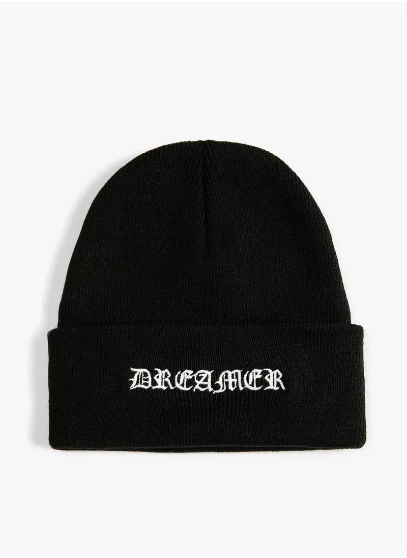 كوتون Knit Beanie Embroidered Detail