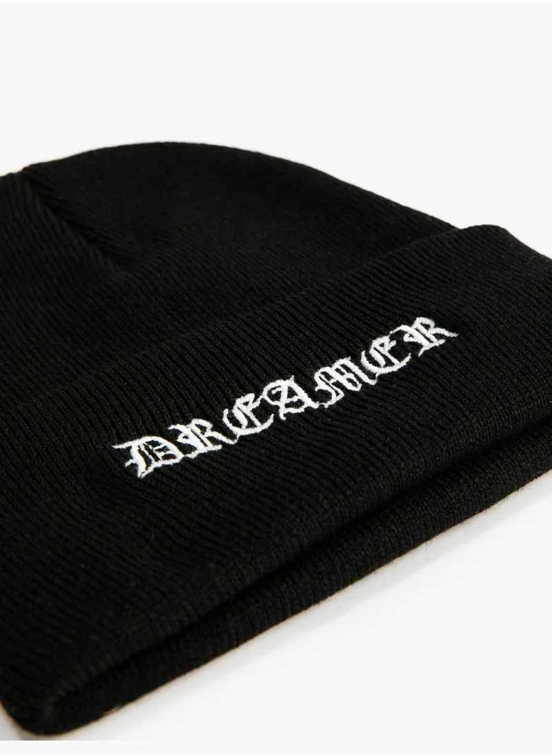 كوتون Knit Beanie Embroidered Detail