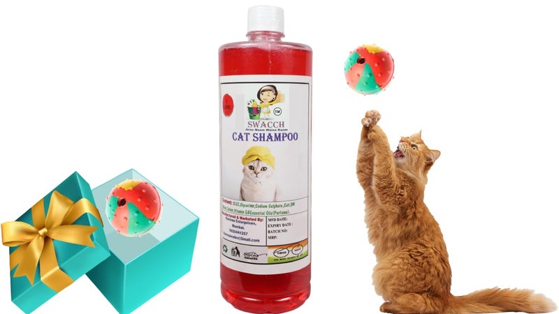 swacch Cat Shampoo + Rubber Musical Ball I Chew Playing Rubber Ball I Interactive Cat Toy Balls I Training & Play I Combo Pack I 1 Litre Strawberry - Image 1
