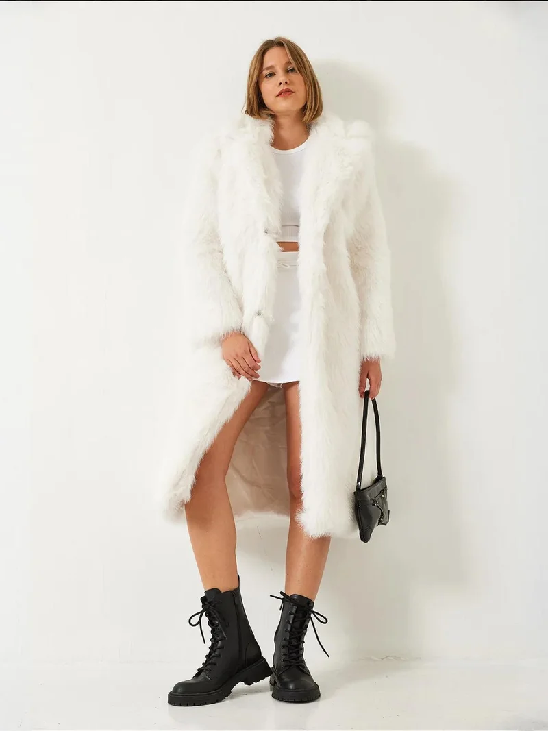 بيانكو لوتشي معطف طويل بغطاء رأس من الفرو الصناعي من لوكسي