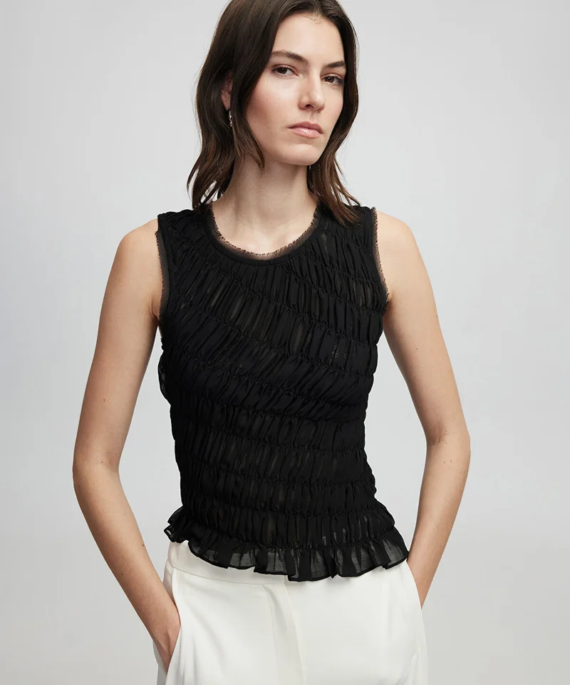 ابيكول Smocked Blouse