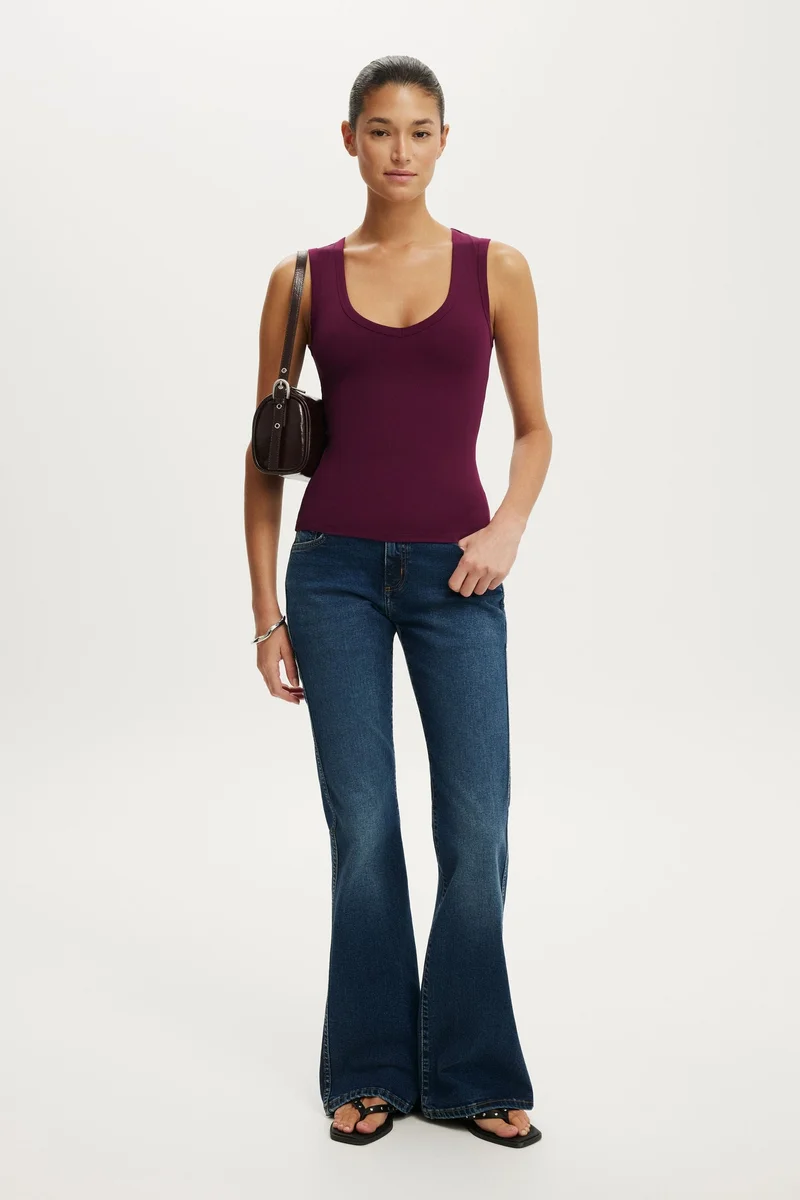 كوتون اون Hold Me V Neck Tank