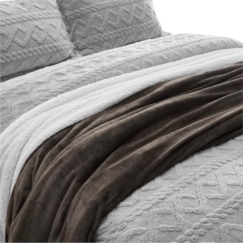 Goyal's Ultra Soft Flannel Sherpa Blanket for AC Room, Mild & Heavy Winter Use | Double Bed Reversible Plush 500GSM Blanket 85 x 90 Inches | Thick Warm Cozy Dual Layer Microfibre Throw - Choco Brown - Image 5
