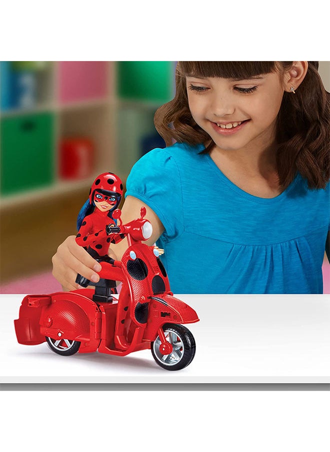 Miraculous - Switch N Go Scooter With Exclusive Fashion Doll and Accessories - Image 1