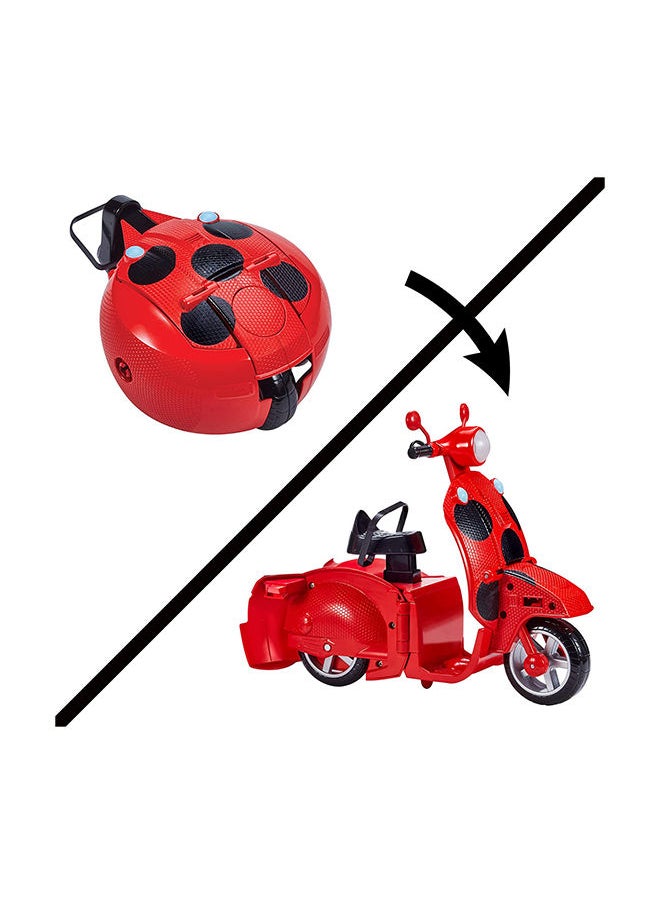 Miraculous - Switch N Go Scooter With Exclusive Fashion Doll and Accessories - Image 1