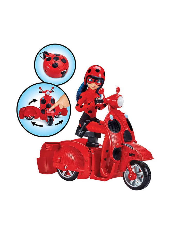 Miraculous - Switch N Go Scooter With Exclusive Fashion Doll and Accessories - Image 1