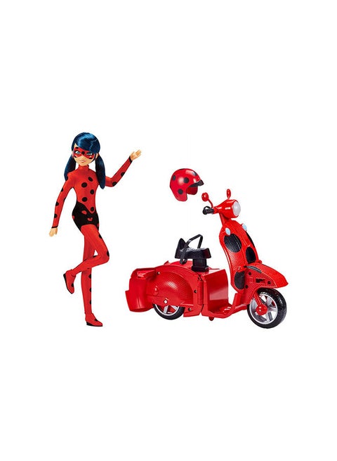 سكوتر Switch N Go مع دمية وإكسسوارات عصرية حصرية