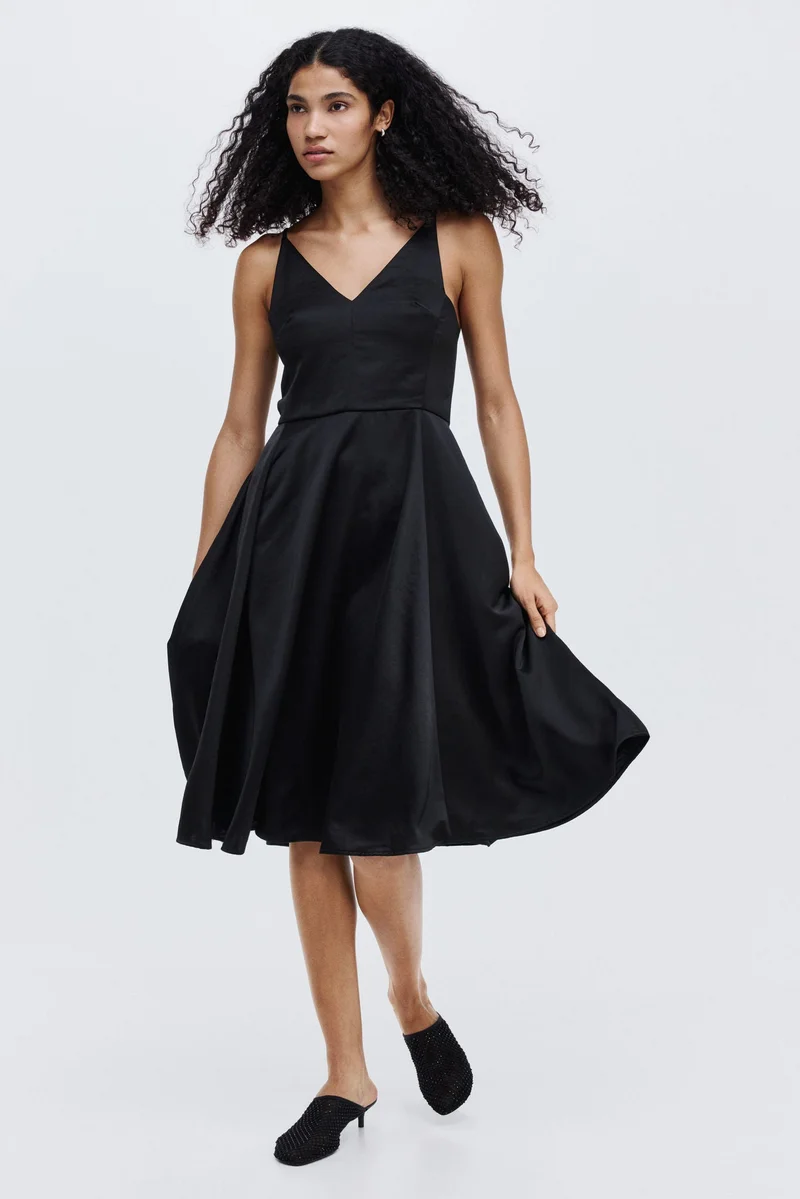 H&M V-neck strappy dress