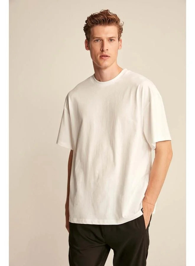 GRIMELANGE Jett Men's Oversize Fit 100% Cotton Heavy Texture White T-Shirt