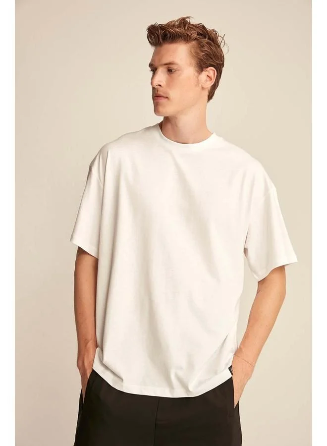 GRIMELANGE Jett Men's Oversize Fit 100% Cotton Heavy Texture White T-Shirt