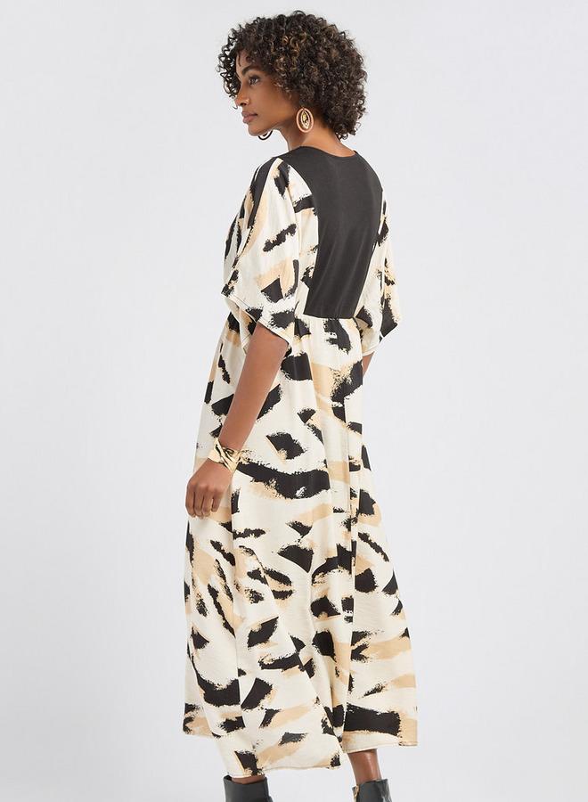 Splash FAV Printed V-neck Midi Dress with Short Sleeves - Image 3