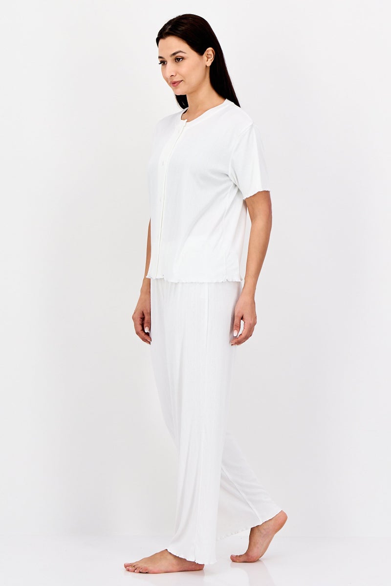 FOREVER 21 Women 2 Pieces Shorts Sleeve Pyjama Top And Pants Set, White - Image 2