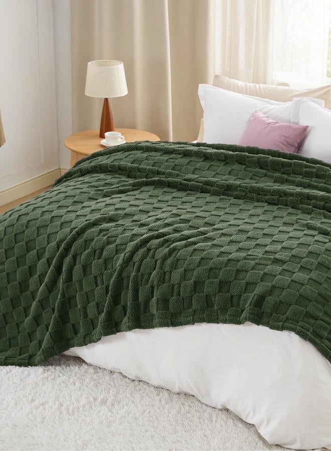 Bedsure GentleSoft Blankets Queen Size for Bed - Super Soft Cozy Spring Blanket for Kids Girls, Large Fuzzy Fleece Throw for Bedroom Decor, Olive Green, 90x90 Inches - Image 5