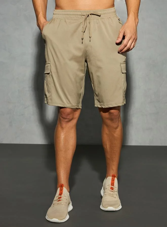 Technosport Solid Slim Fit Cargo Shorts with TS FLEXI