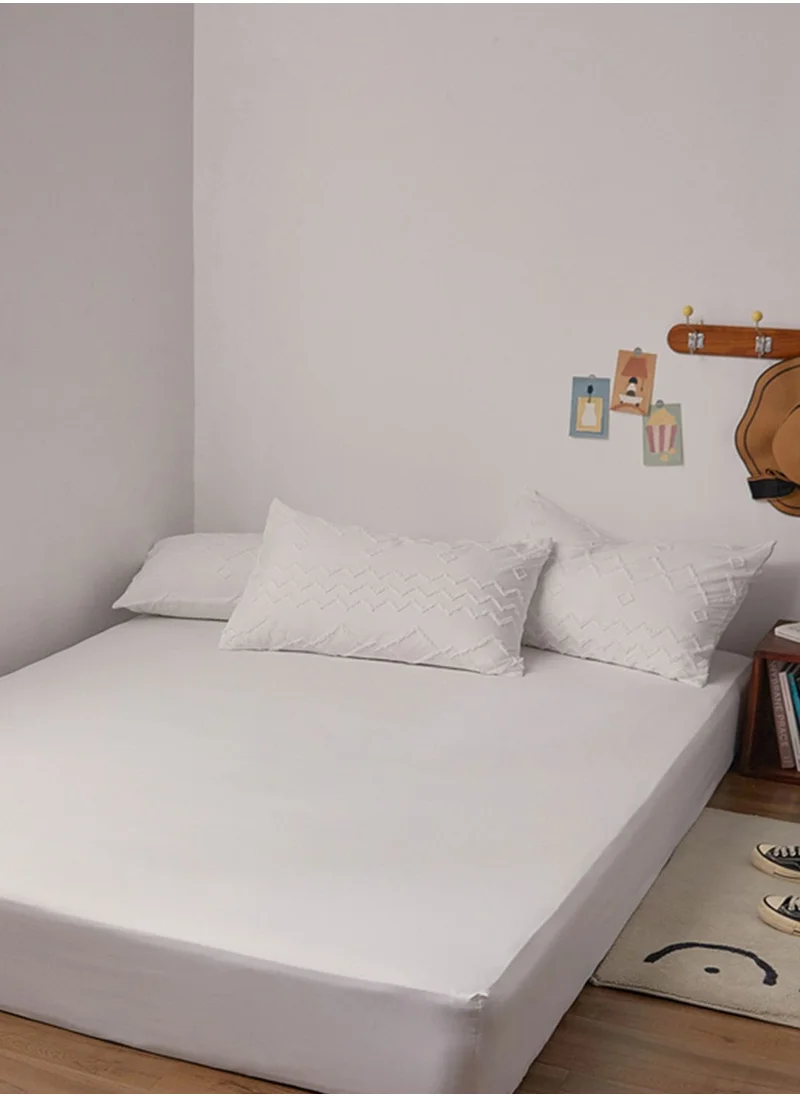 Noire Edit Geometry Bedding Set