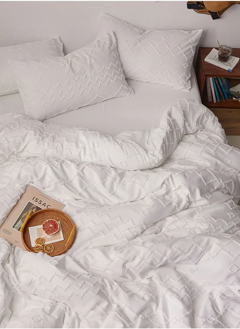 Noire Edit Geometry Bedding Set