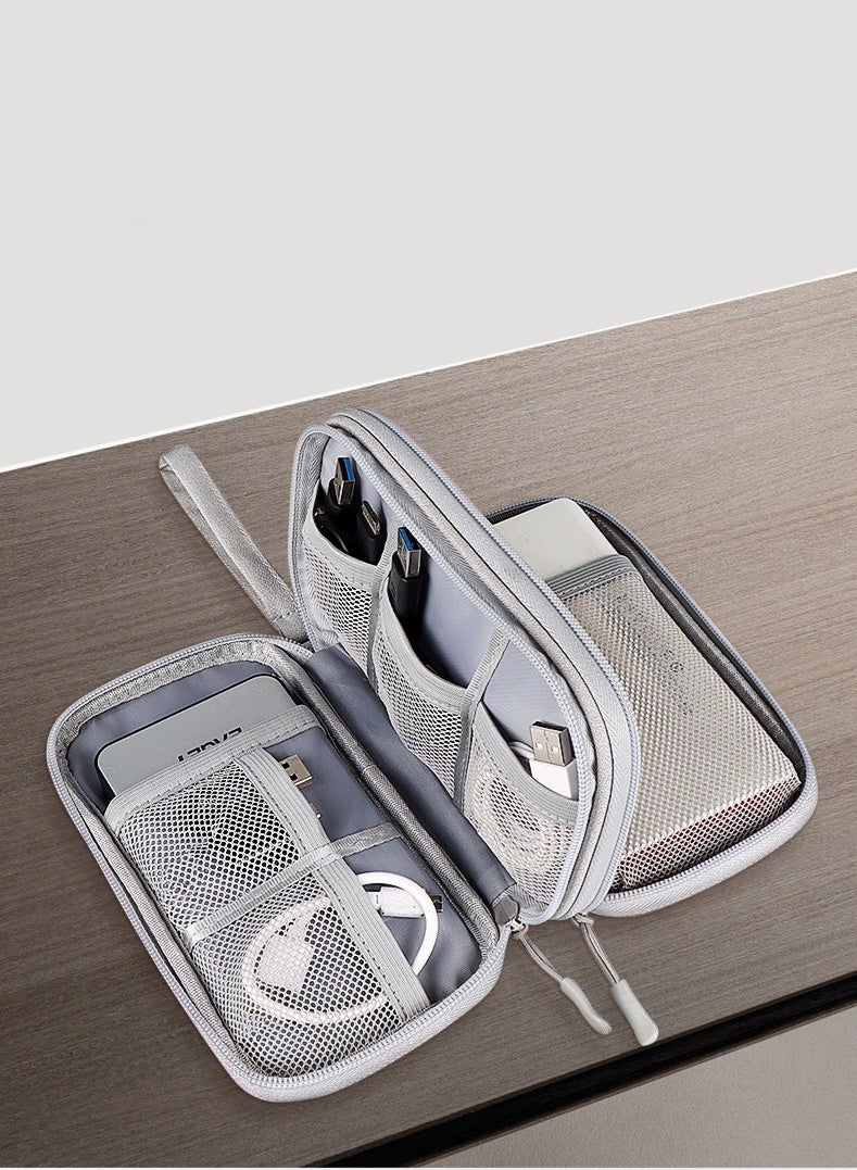 حقيبة للقطع الإكترونية والإكسسوارت التقنية، ومنظمة للإلكترونيات أثناء السفر بغلافٍ مقاومٍ للماء والصدمات، مناسبة للشاحن وكابلات الشحن وفلاش درايف وسماعات الرأس وغير ذلك رمادي - Image 5