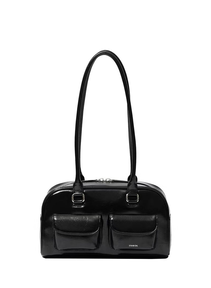 ستاند حقيبة كتف جلدية "تشابي" من ستاند أويل - Image 1
