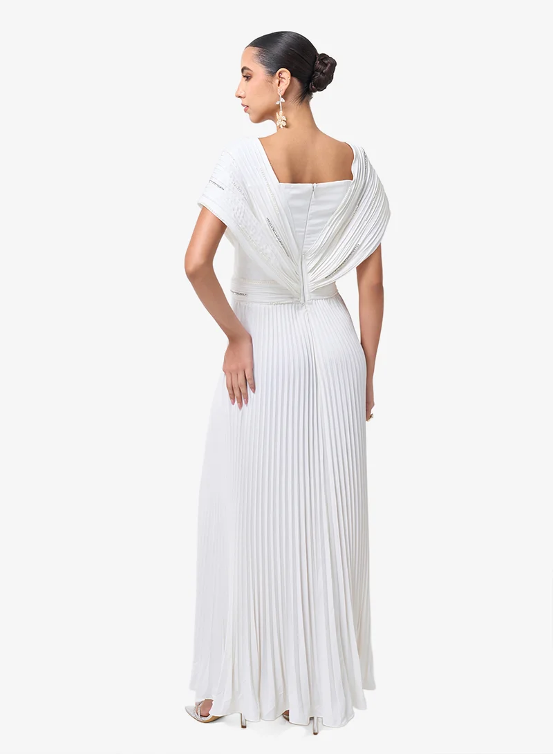 Threadz by Ajooni Cape Sleeve Maxi Dress