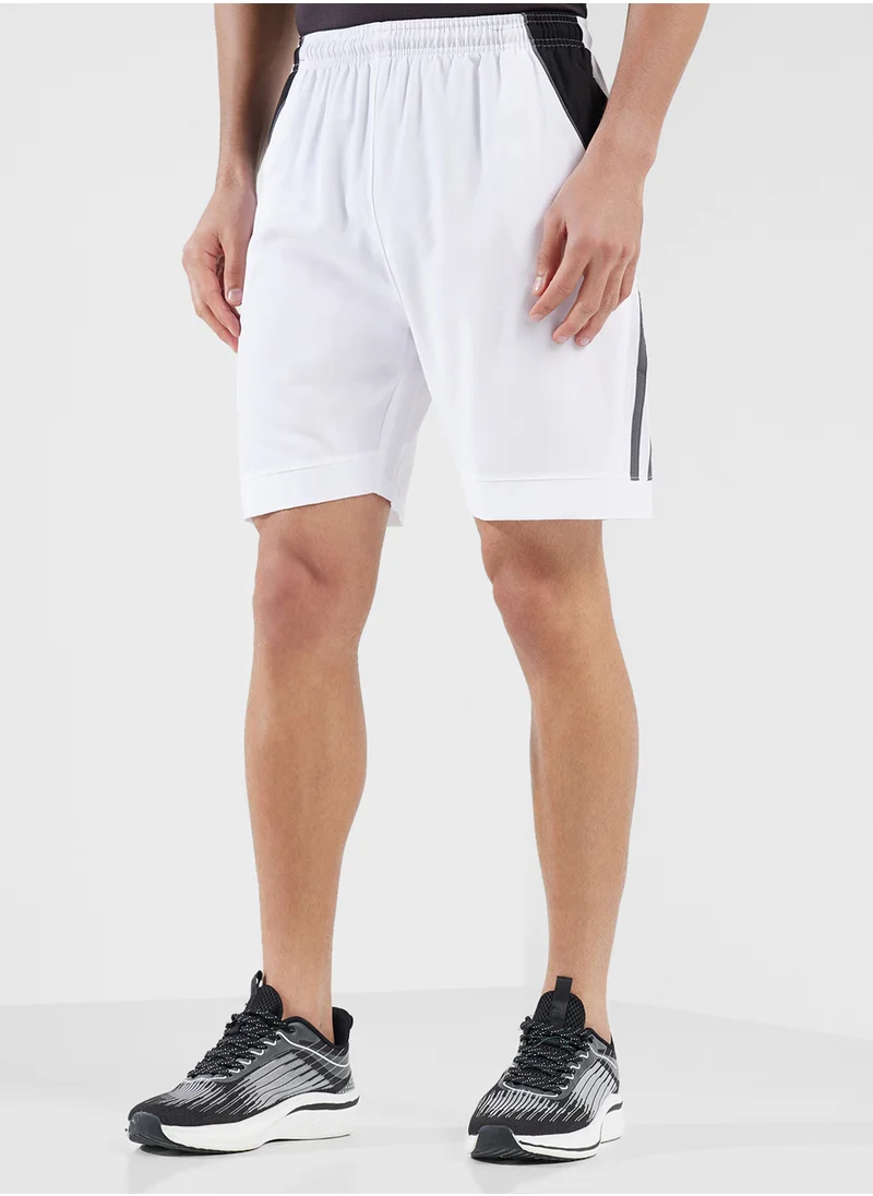 فورورد Side stripe Shorts