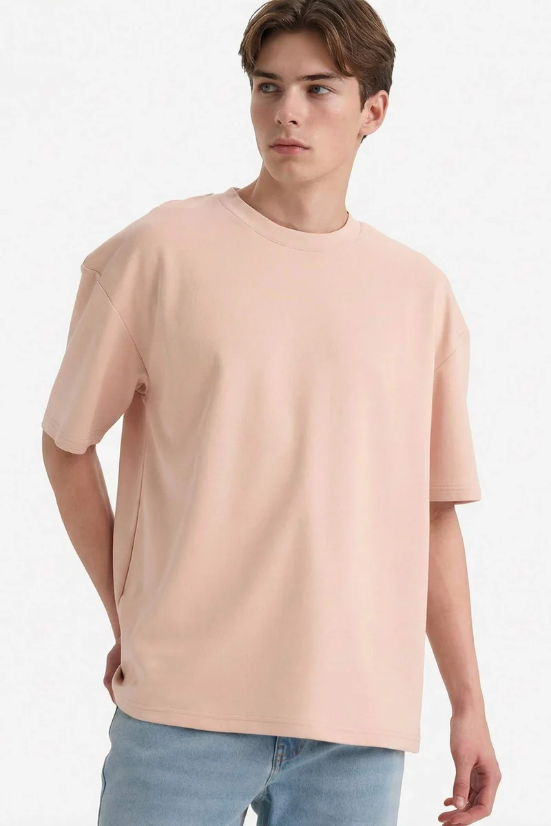 ديفاكتو Breathable Oversize T-Shirt