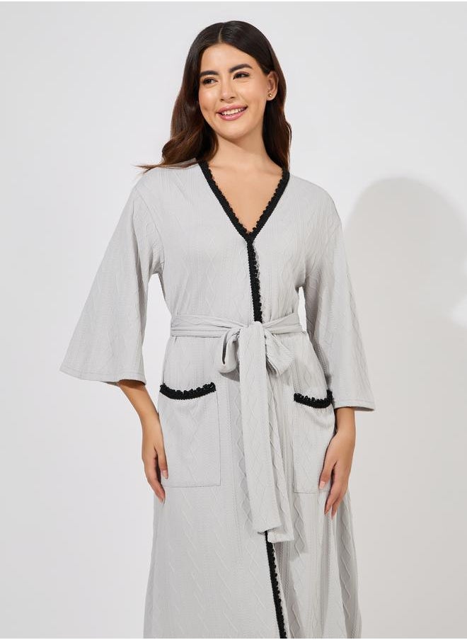 Textured Contrast Lace Robe - pzsku/ZFF44F21B97A45707AA33Z/45/_/1723453521/164399ba-c309-4e86-b688-e5fbd3fff091