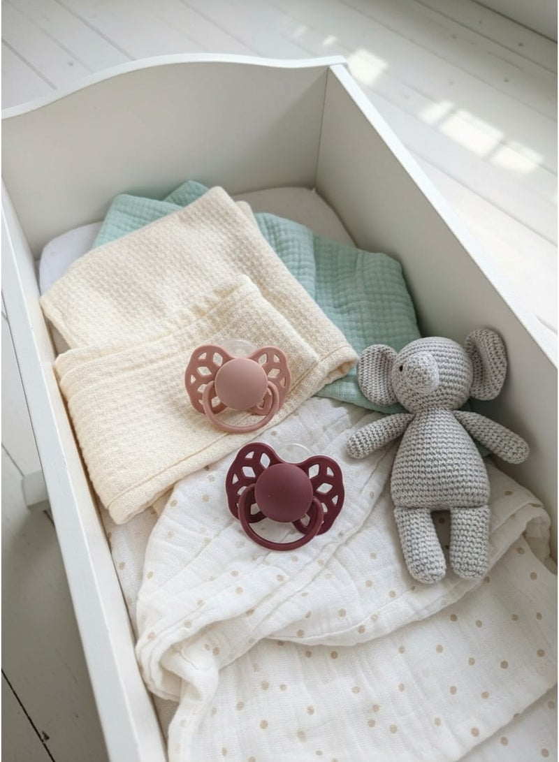 BIBS Pacifier Silicone Antaomical Round Nipple  6M+ - Image 2