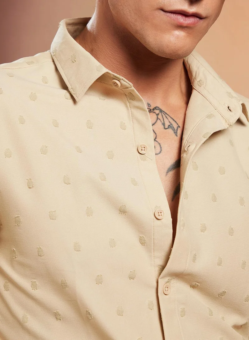 Campus Sutra Campus Sutra Men's Sand Beige Polka-Tactile Shirt For Casual Wear | Spread Collar | Long Cuffed Sleeves | Button Closure | Shirt Crafted With Comfort Fit For Everyday Wear