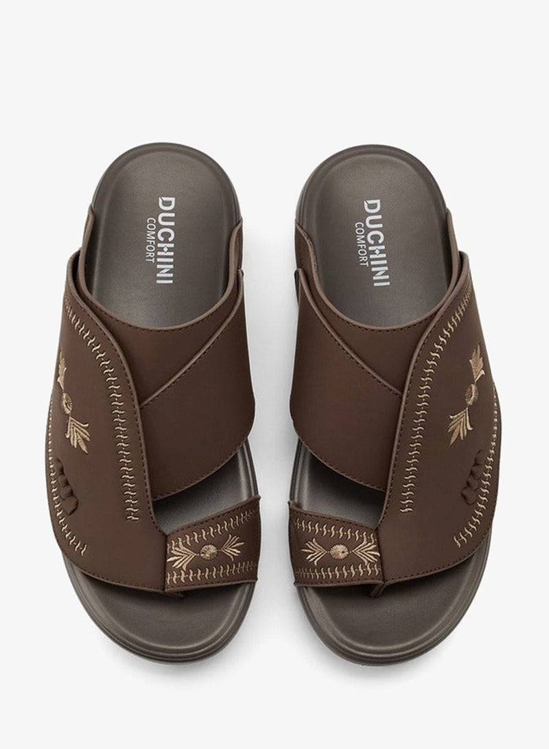 DUCHINI Men's Embroidered Arabic Slip-On Sandals - Image 1