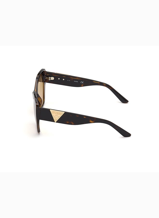 GUESS نظارات شمسية بلاستيكية كاملة الإطار للنساء من غيس - Image 2