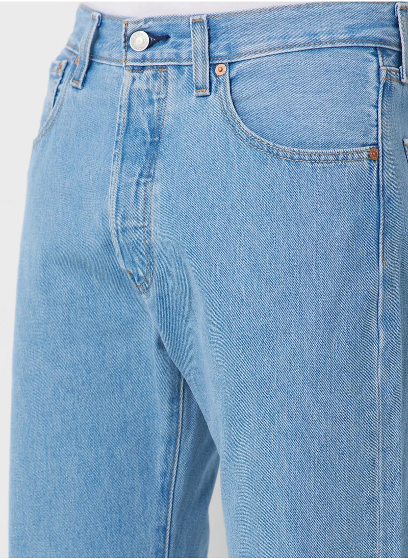 Levi's Light Wash Straight Fit Jeans