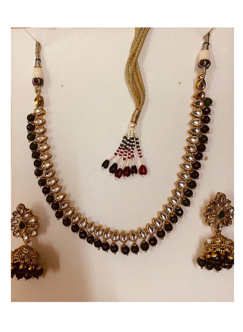 GOHONA Royal Bling Bollywood Traditional Indian Kundan Jewellery Necklace With Earrings Set and 1 Tikka in GREEN colour - Image 1