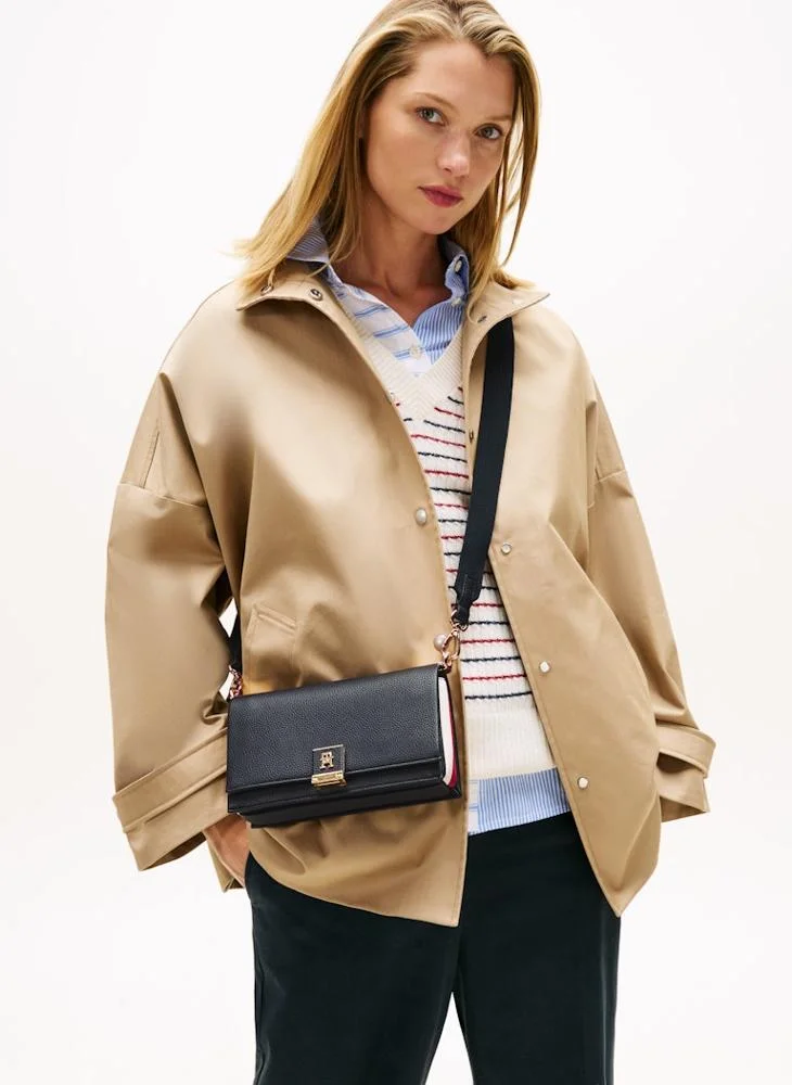 تومي هيلفيغر TH Monogram Pebble Grain Crossbody Bag