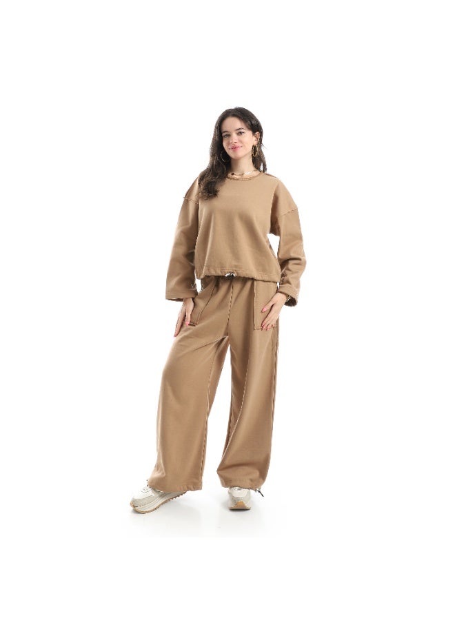 Caesar Women's Melton two-piece T-shirt and wide-leg pants - Image 1