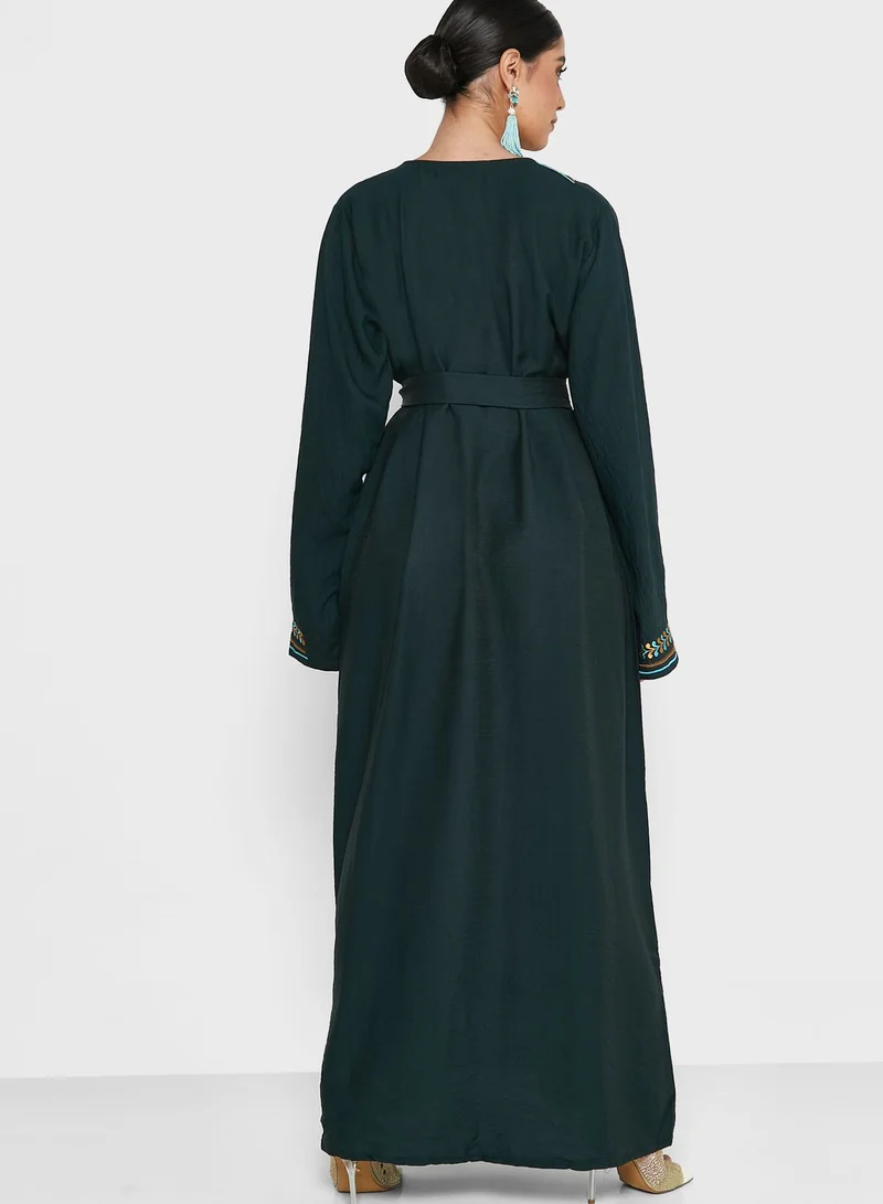 hayas closet Embellished Belted Jalabiya