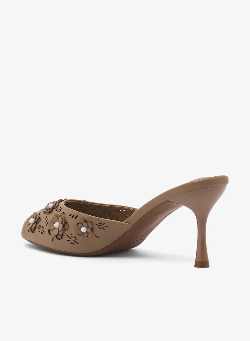خزانة Heeled Sandals