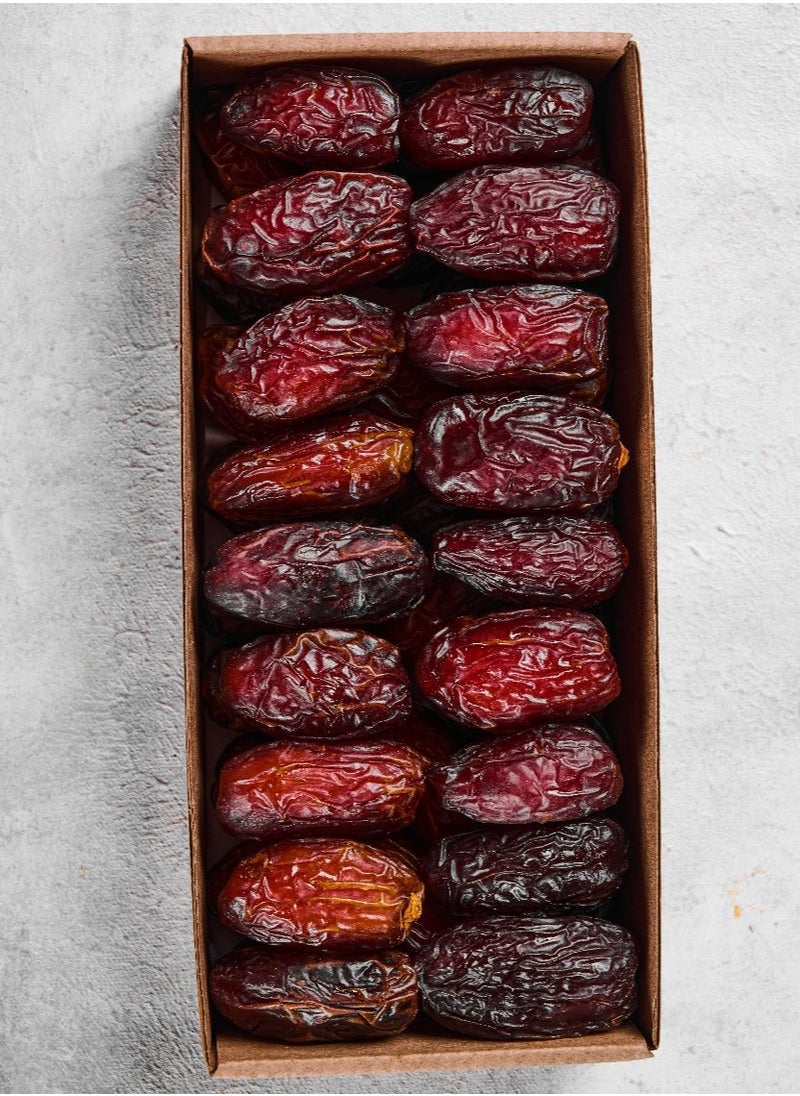 JANUBA Januba Medjool Dates Premium (500 gm) Small  - Image 2