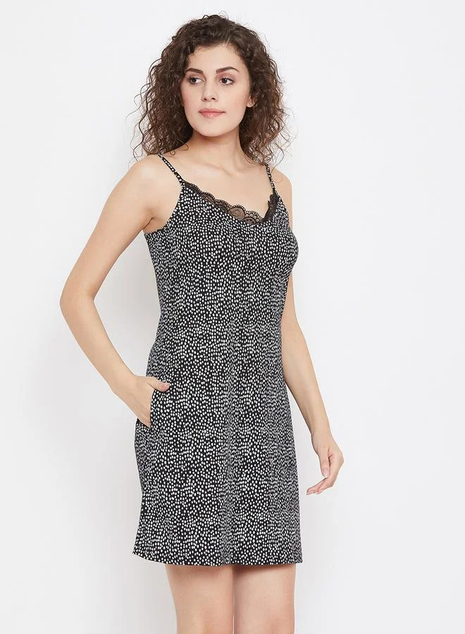 Clovia Clovia Women Black Sleeveless Polka Dot Nightdress