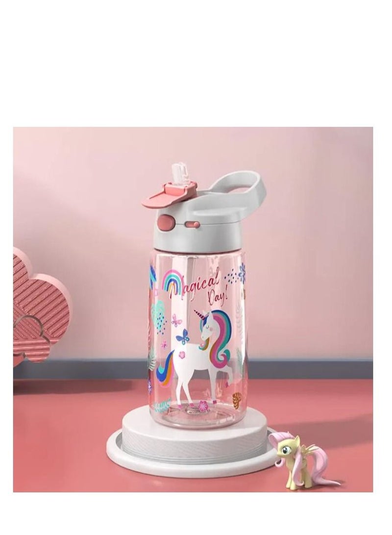 Y&D زجاجة مياه للأطفال مع شفاطة، مقبض قياس 450 مل، خالية من مادة BPA للمدرسة، فوهة شفط للأطفال، كوب ميزان بلاستيكي محمول بغطاء منبثق، شفاطة شرب تعليمية - Image 5